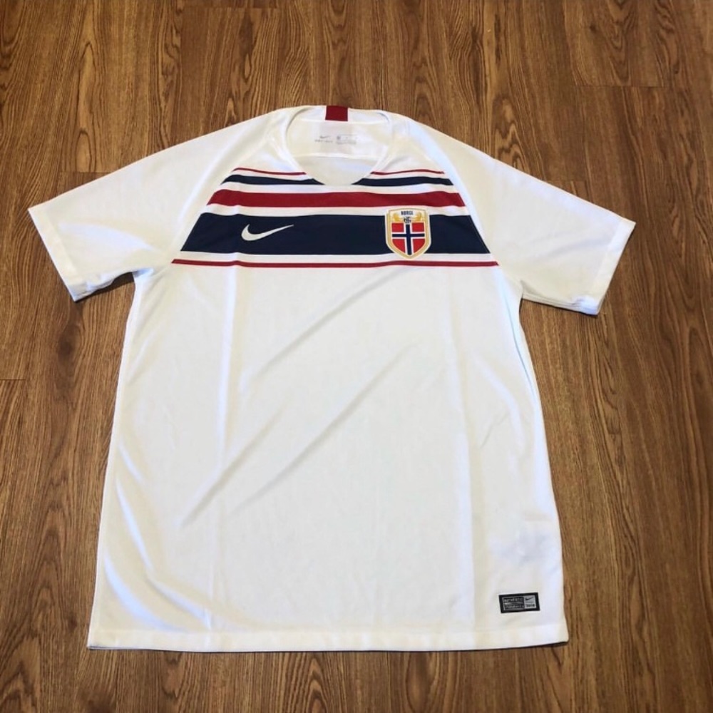 Nike soccer jersey